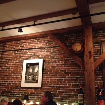 Darby's Restaurant & Pub - Great ambiance - Pubs Near Me - Belfast, Maine Darby's Restaurant & Pub - Great ambiance - Pubs Near Me - Belfast, Maine