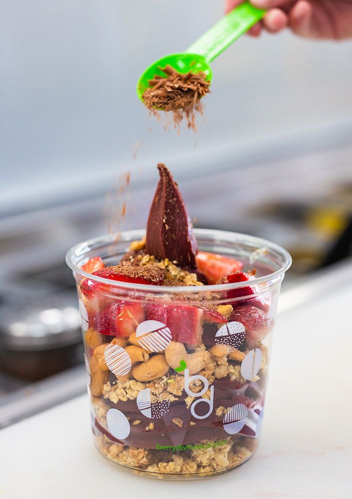 BERRY DIVINE ACAI BOWLS 3400 Sky Harbor Blvd, Phoenix, Arizona