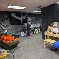 Valle Lindo Elementary School - Monster Bash haunted house