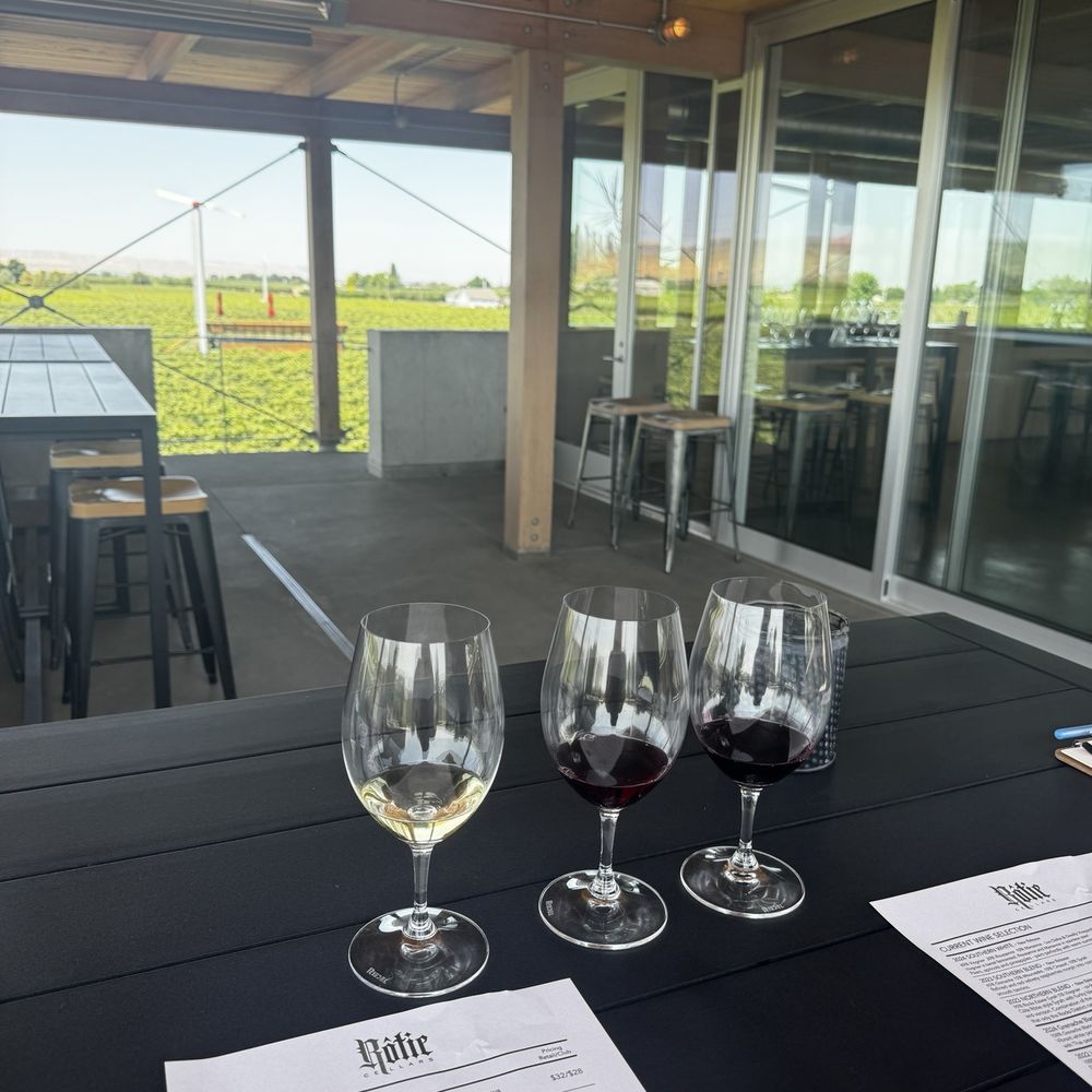 Rotie Cellars - 7 wines in their tasting. 2 white 5 red in the lineup. - Wineries Near Me - Milton-Freewater, Washington Rotie Cellars - 7 wines in their tasting. 2 white 5 red in the lineup. - Wineries Near Me - Milton-Freewater, Washington