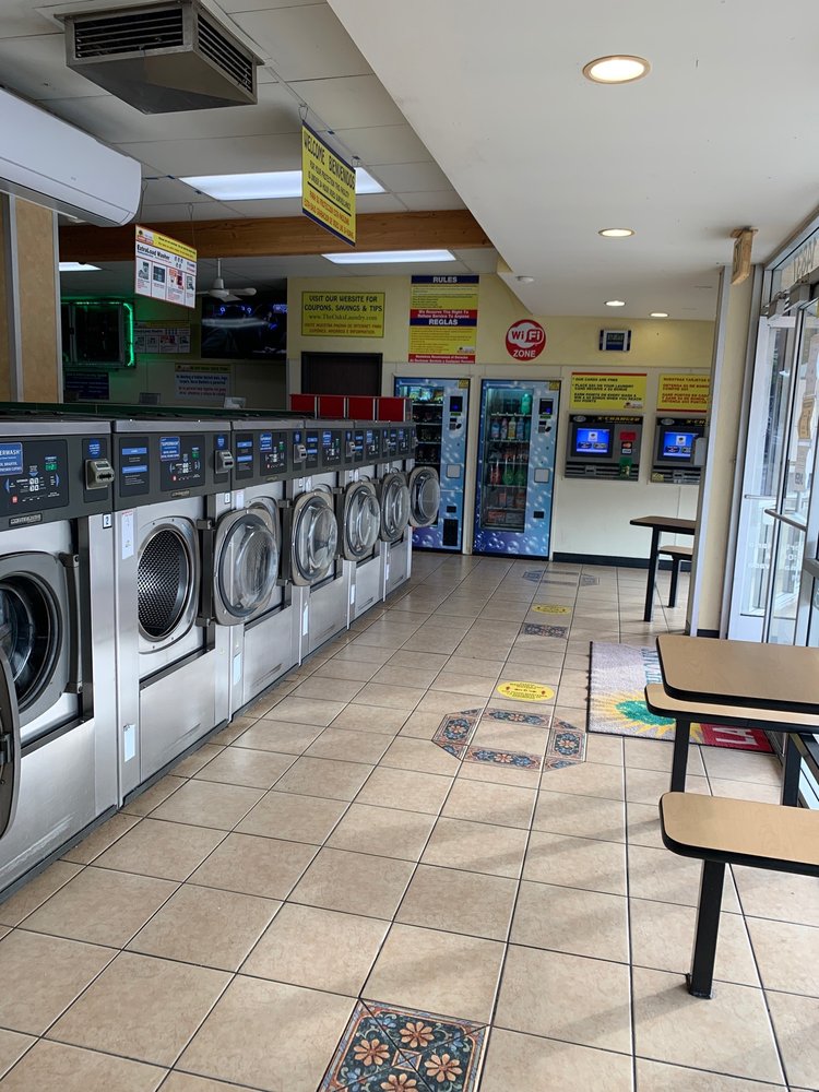THE OAKS EXPRESS LAUNDRY CENTER Updated June 2024 47 Photos & 153