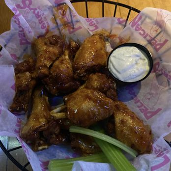 Pelican Larry's Raw Bar and Grill - Wings are excellent!!! - American Near Me - Naples, Florida Pelican Larry's Raw Bar and Grill - Wings are excellent!!! - American Near Me - Naples, Florida