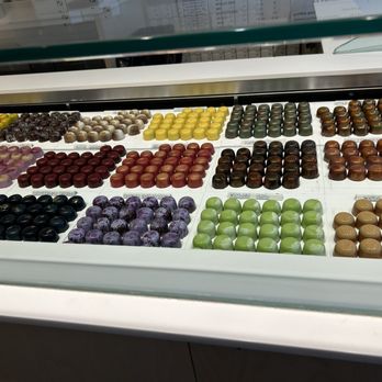Beta5 Chocolates - Chocolatiers & Shops Near Me - Vancouver, British Columbia