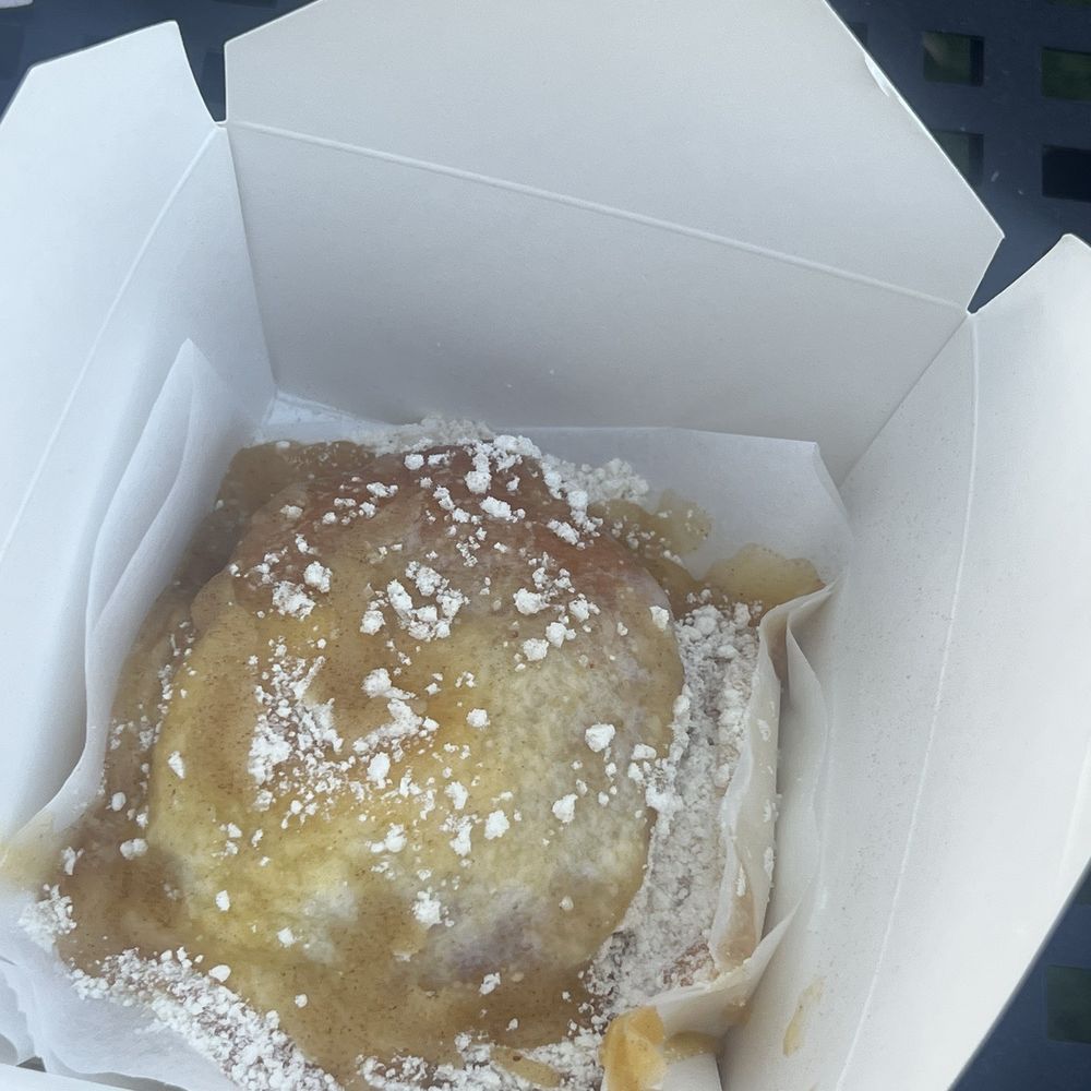 Gourdough's Food Trailer - Mini Son of a Peach - Donuts Near Me - Austin, Texas Gourdough's Food Trailer - Mini Son of a Peach - Donuts Near Me - Austin, Texas