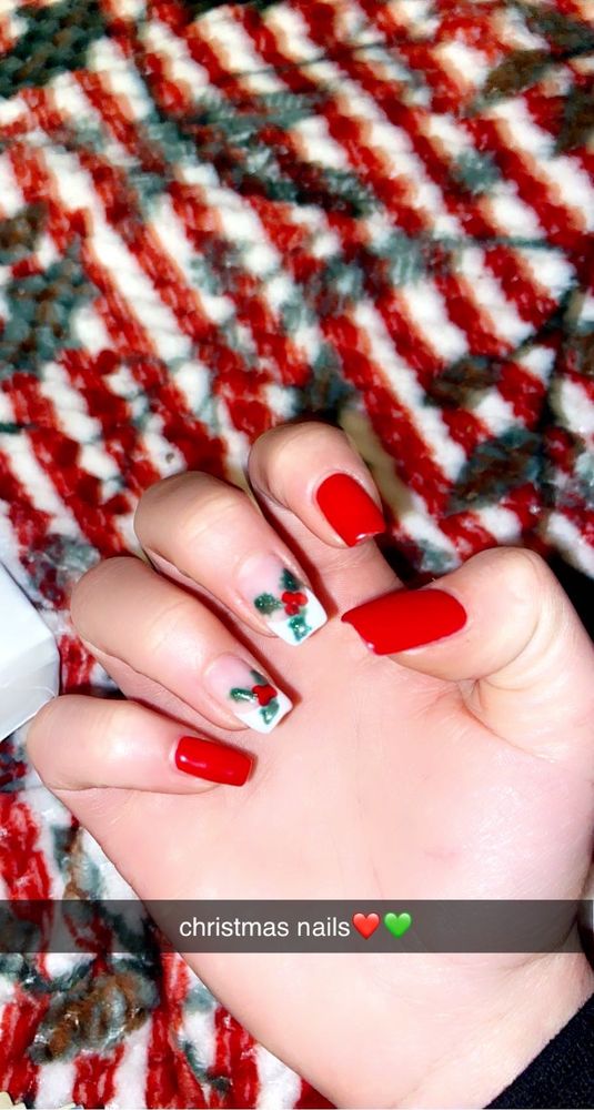 SUPERIOR NAILS Updated September 2024 31 Photos & 27 Reviews 225