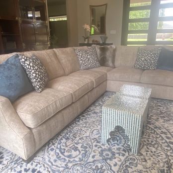 Edelman's Furniture - Massoud sectional, Loloi rug - Furniture Stores Near Me - Longview, Texas Edelman's Furniture - Massoud sectional, Loloi rug - Furniture Stores Near Me - Longview, Texas