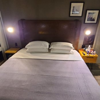 Moxy Washington, DC Downtown - King bed - Hotels Near Me - Washington, DC, District of Columbia Moxy Washington, DC Downtown - King bed - Hotels Near Me - Washington, DC, District of Columbia