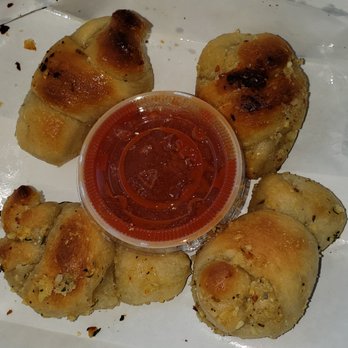 Dalisa Pizza - Garlic Knots: not bad, just a bit too doughy, but they do have a decent garlic flavor. - Pizza Near Me - North Babylon, New York