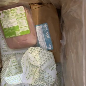 Green Chef - Spoiled meat, you can see the ice bag was liquid.  Tried to post a video - Food Delivery Services Near Me