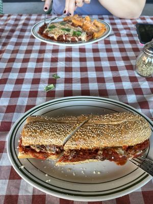 Dino’s Pizza by null