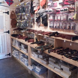 Old South Firearms - Leather Department, holsters, Belts, bags, etc.