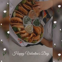 Valentine taco plate