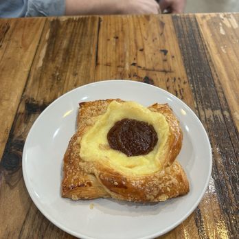 Ruby’s Bakery and Café - Apple butter cheese danish - Cafes Near Me - Lodi, California