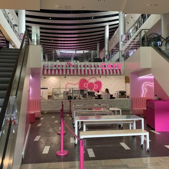 Hello Kitty Cafe - Inside space - Themed Cafes Near Me - Las Vegas, Nevada Hello Kitty Cafe - Inside space - Themed Cafes Near Me - Las Vegas, Nevada