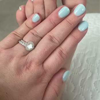 Lavish Nail Spa - Nail Salons Near Me - Keller, Texas Lavish Nail Spa - Nail Salons Near Me - Keller, Texas