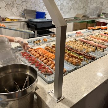 FOB Poke Bar - Poke Near Me - Bellevue, Washington FOB Poke Bar - Poke Near Me - Bellevue, Washington