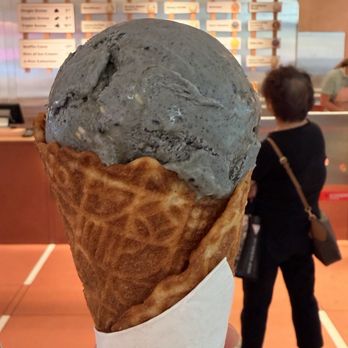Scooped By Demetres - Ice Cream & Frozen Yogurt Near Me - Mississauga, Ontario