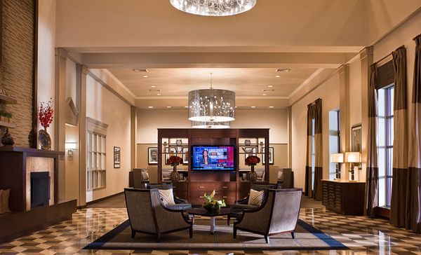 New Haven Hotel by null