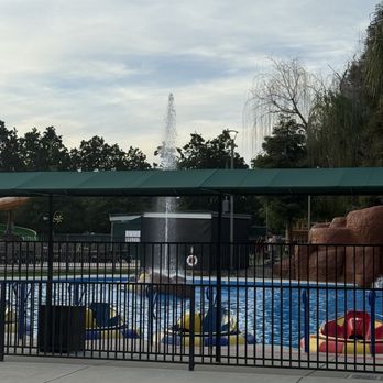 Boomers Visalia - Amusement Parks Near Me - Visalia, California