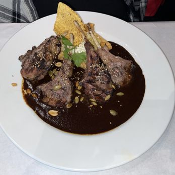 Manchamanteles Restaurant - Borrego Mole Negro - Mexican Near Me - Chicago, Illinois