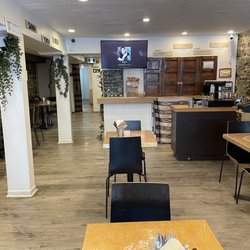 Mazbi - Interior