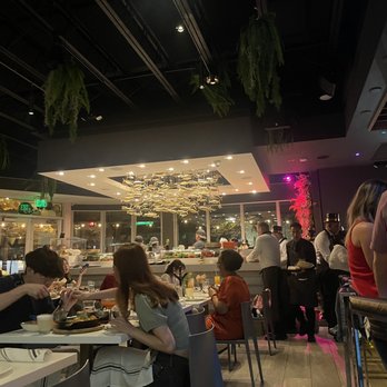 CVI.CHE 105 - Inside - Seafood Near Me - Miami Beach, Florida CVI.CHE 105 - Inside - Seafood Near Me - Miami Beach, Florida