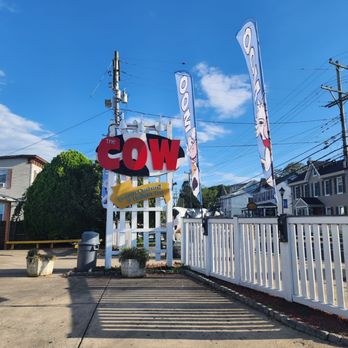 The Cow - Ice Cream & Frozen Yogurt Near Me - Reisterstown, Maryland