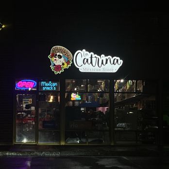 La Catrina Mexican Store & Snacks - Outside sign - Mexican Near Me - Fargo, North Dakota