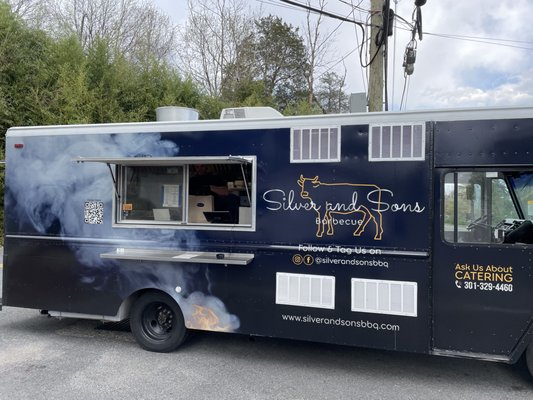 Silver and Sons BBQ by null