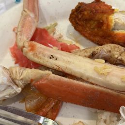 Lobster had some brown little eggs this is disgusting. This is the last time I'll be coming here to eat.