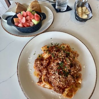 George’s Bistro & Bar - Pizza Near Me - Houston, Texas George’s Bistro & Bar - Pizza Near Me - Houston, Texas