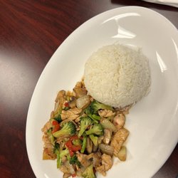 Mon Asian Market - Broccoli stir fry