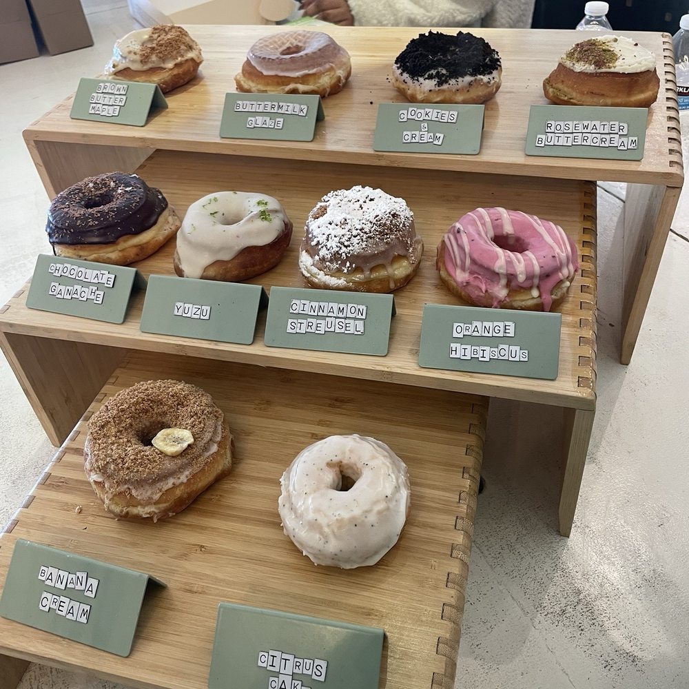 Handcraft Doughnuts - Desserts Near Me - Washington, DC, District of Columbia Handcraft Doughnuts - Desserts Near Me - Washington, DC, District of Columbia