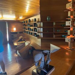 Frank Lloyd Wright House In Ebsworth Park