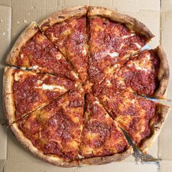 Giovannis Pizzeria Restaurant - Meat lovers monster! Heavy duty , built perfectly, delivered in perfect condition. Get an order in.