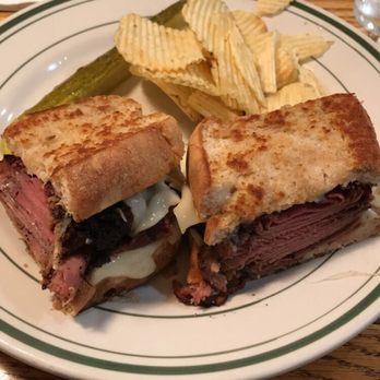Dot's Restaurant - Pastrami on rye - Diners Near Me - Wilmington, Vermont