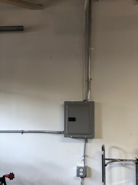 Slide of R3 Electric