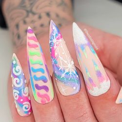 Dazzlin' Digits 3D Nails