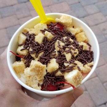Buttercups Cool Treats - watermelon and coconut cheesecake froyo with chocolate sprinkles, cheesecake bites and marachino cherries - Ice Cream & Frozen Yogurt Near Me - Oxnard, California