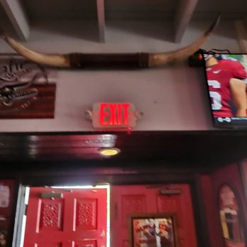 Billy's on Burnet - Hook em - American Near Me - Austin, Texas