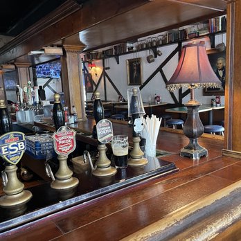 Blue Anchor Pub - Bar area. - British Near Me - Delray Beach, Florida