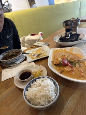 Kati Thai Cuisine by null