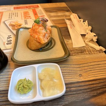 Kin Sushi House - Inari Scallop Crunch - Sushi Bars Near Me - Torrance, California Kin Sushi House - Inari Scallop Crunch - Sushi Bars Near Me - Torrance, California