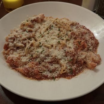 Ida's Restaurant - Ida's Curly Shrimp - Italian Near Me - Middletown, Rhode Island
