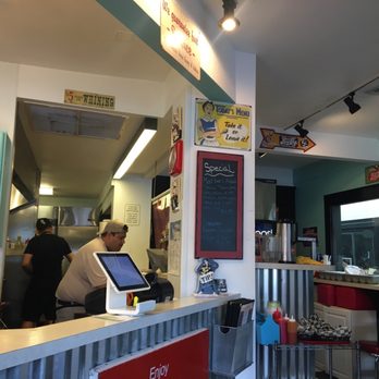 Bob's Diner - Diners Near Me - Louisville, Colorado