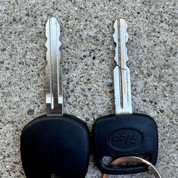 Locksmith HQ 24/7 - The key broke in the ignition, I extracted the broken part and made a duplicate. - Keys & Locksmiths Near Me