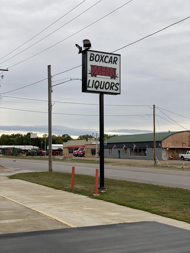 BOXCAR LIQUORS 701 Craig Ave Hwy 14 & 7th St, Tracy, Minnesota Beer, Wine & Spirits Phone