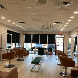 Style House Salon
