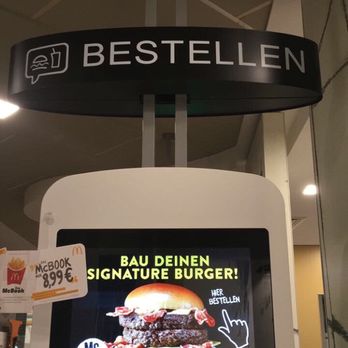 McDonald's - Burgers Near Me - Schönefeld, BB