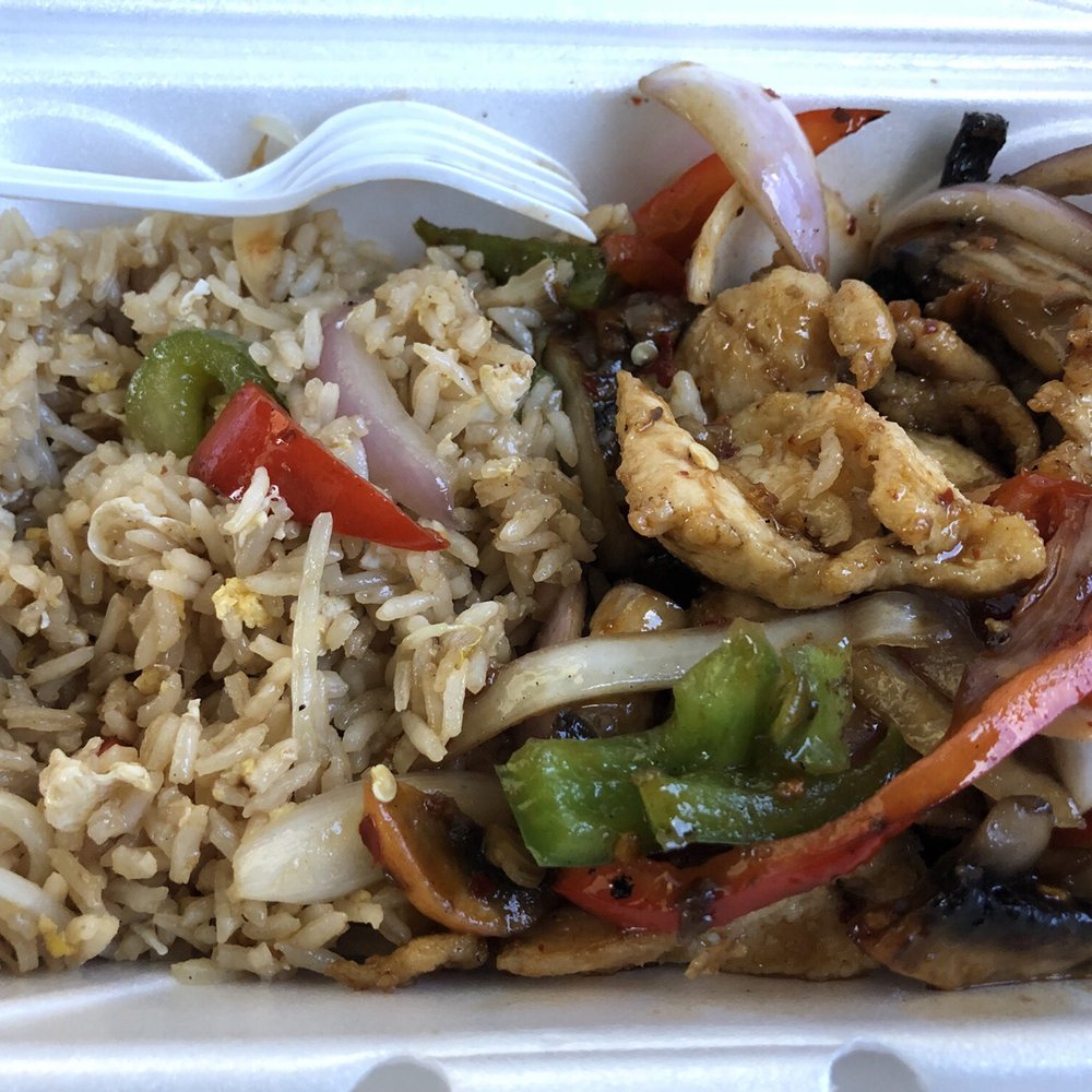 Jose's Kitchen - Three-flavored 3 Flavor Chicken - Food Trucks Near Me - Smyrna, Tennessee